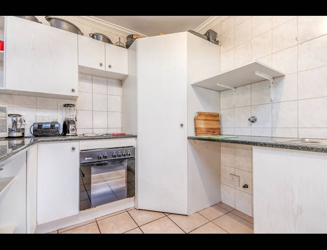 4 BEDROOM TOWNHOUSE RENTED IN ALLEN'S NEK